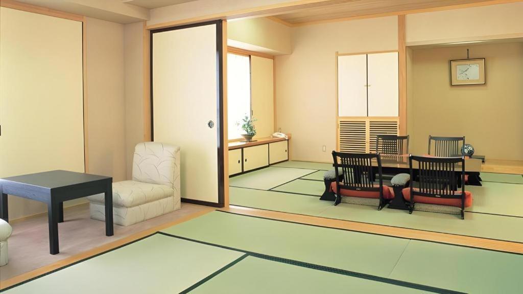 Yuzawa New Otani Hotel 3*